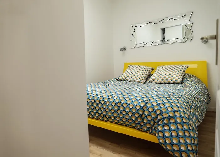 アパート T3 Jaude + Terrasse Et Garage クレルモン・フェラン